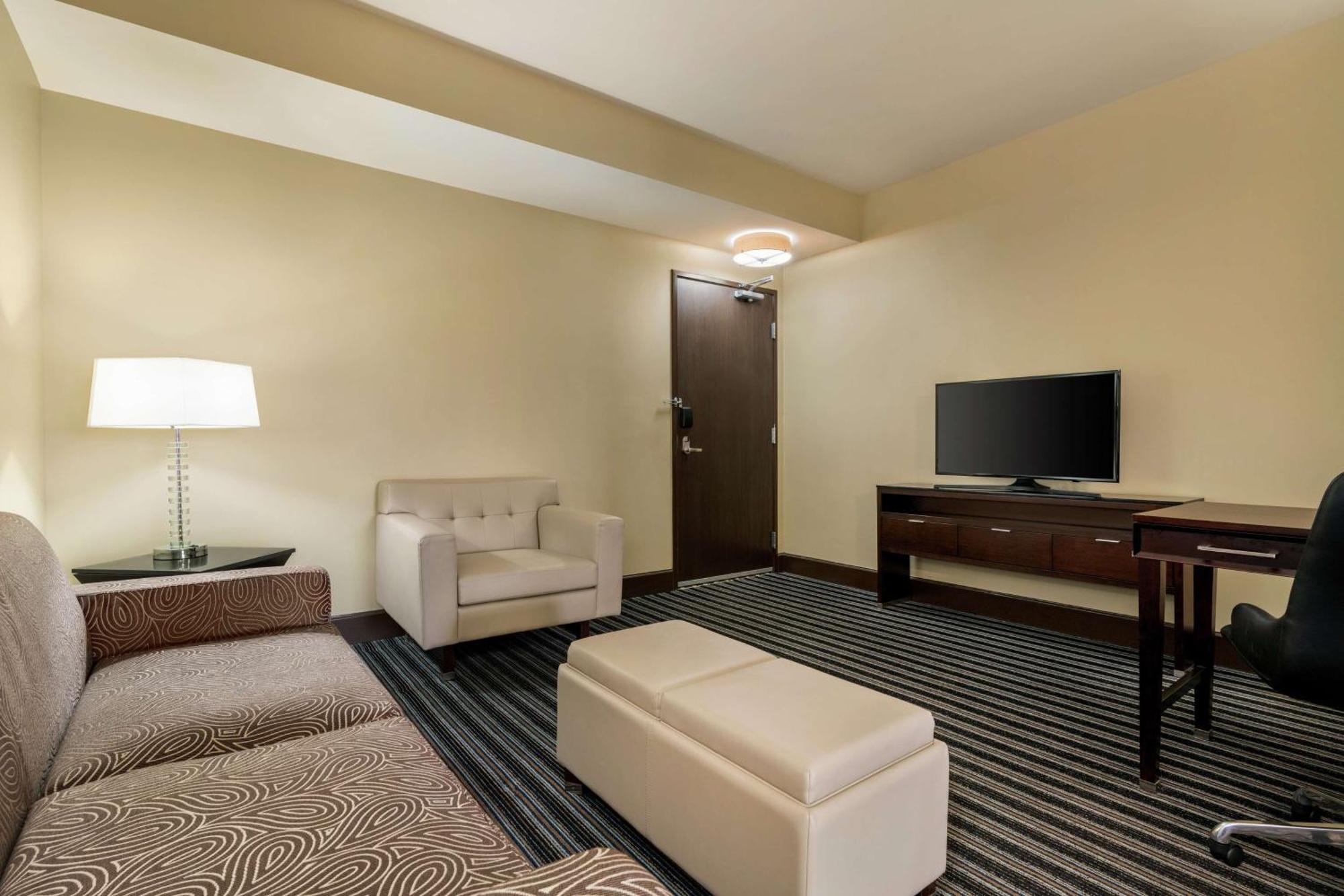 Embassy Suites By Hilton Salt Lake West Valley City Exteriör bild